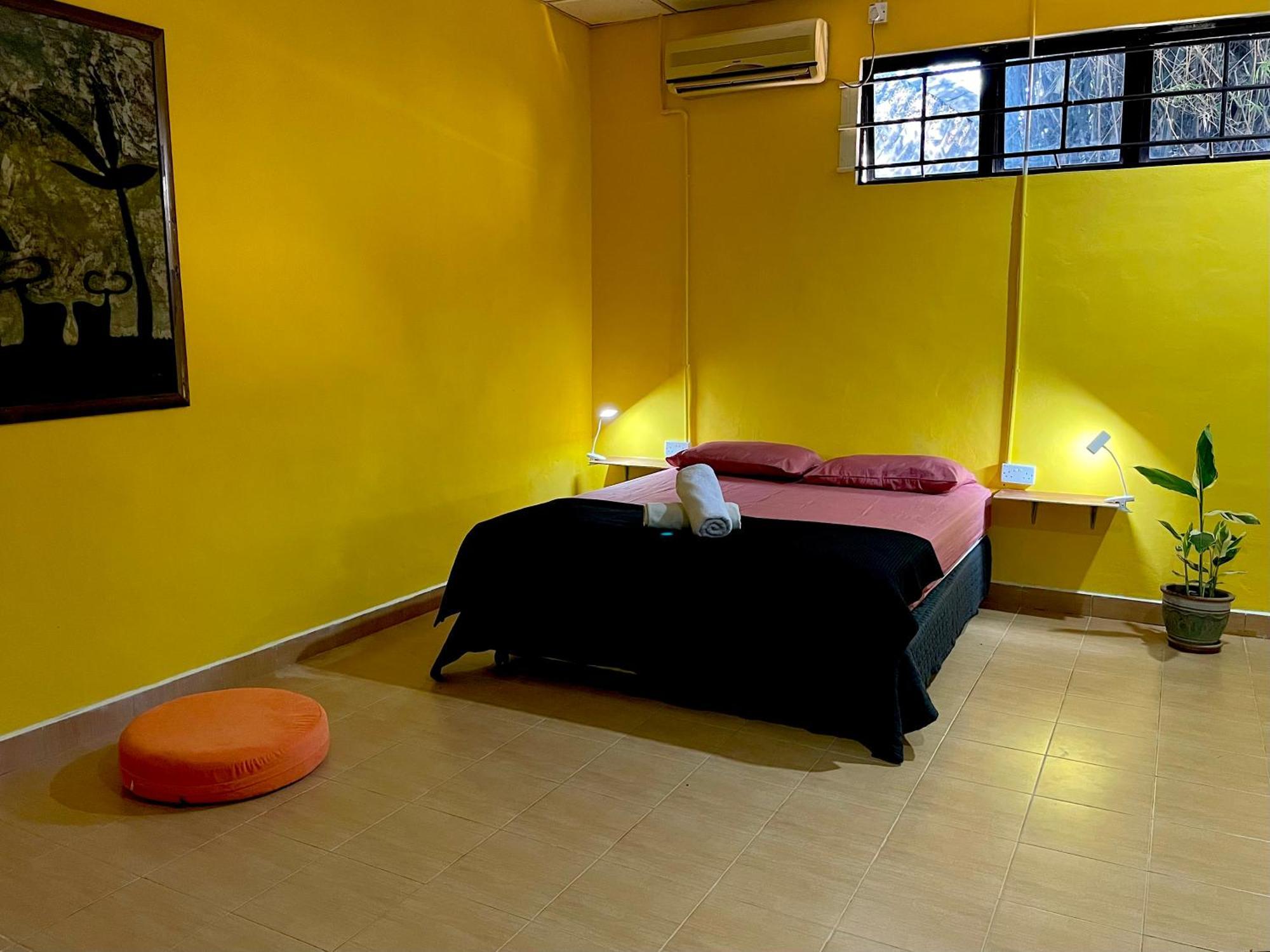 Home Sol Guesthouse Pantai Cenang  Exterior foto